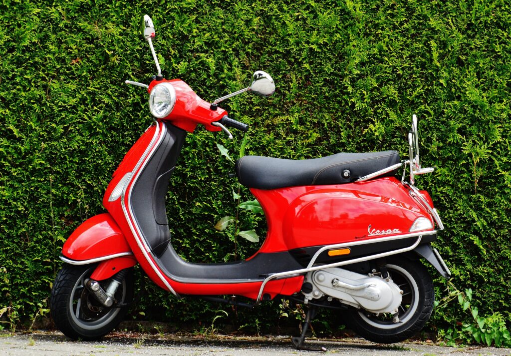 Geld lenen voor een scooter. Ontdek de mogelijkheden